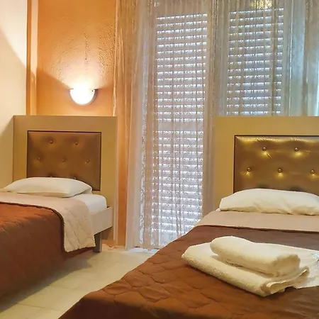 Pirofani 3* سارتي