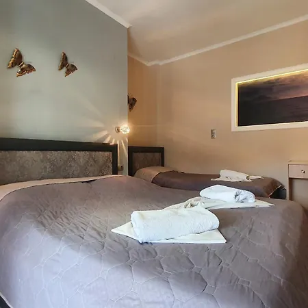 Pirofani Къща за гости 3*